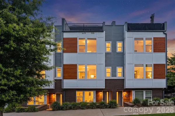 $649,900 | 2014 Bryant Park Drive, Charlotte, NC 28208