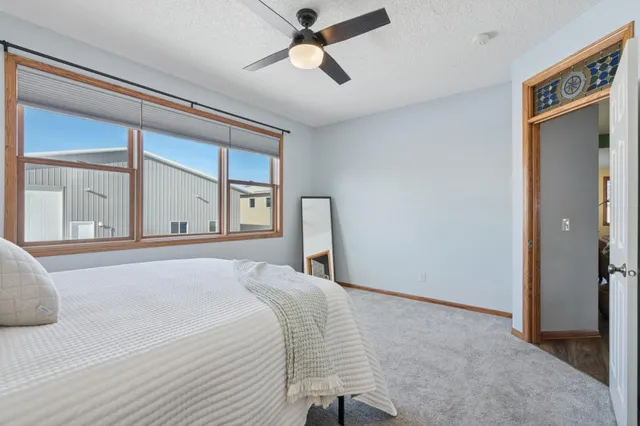 $649,900 | 7785 Clydesdale Circle, Circle Pines, MN 55014