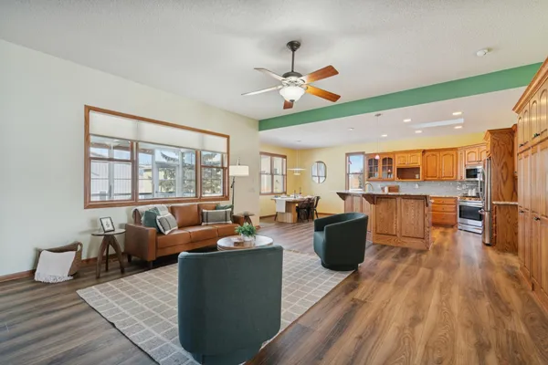 $649,900 | 7785 Clydesdale Circle, Circle Pines, MN 55014