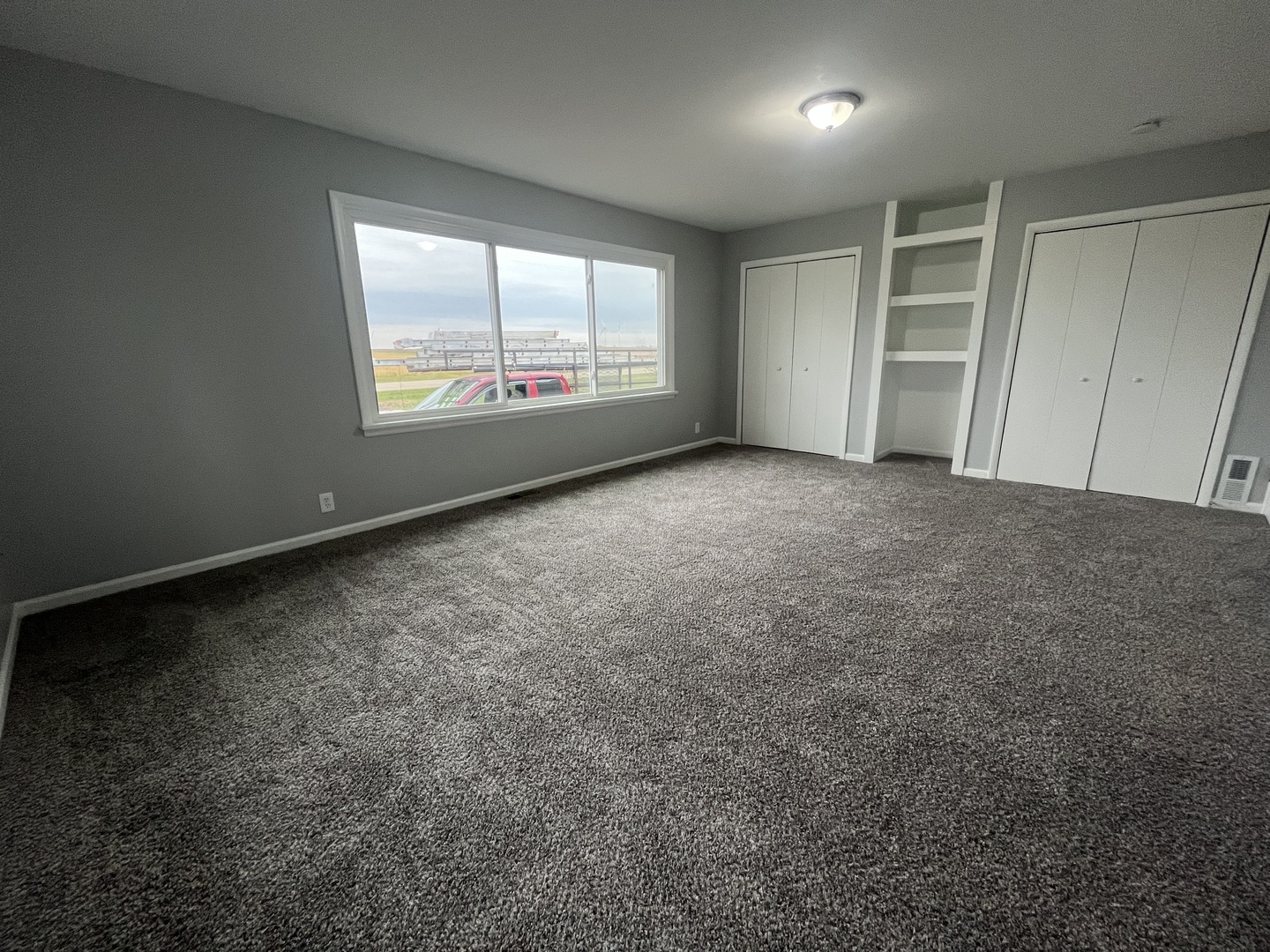 46 North 46th Road Mendota, IL 61342 - Photo 12 of 48 an empty room with windows