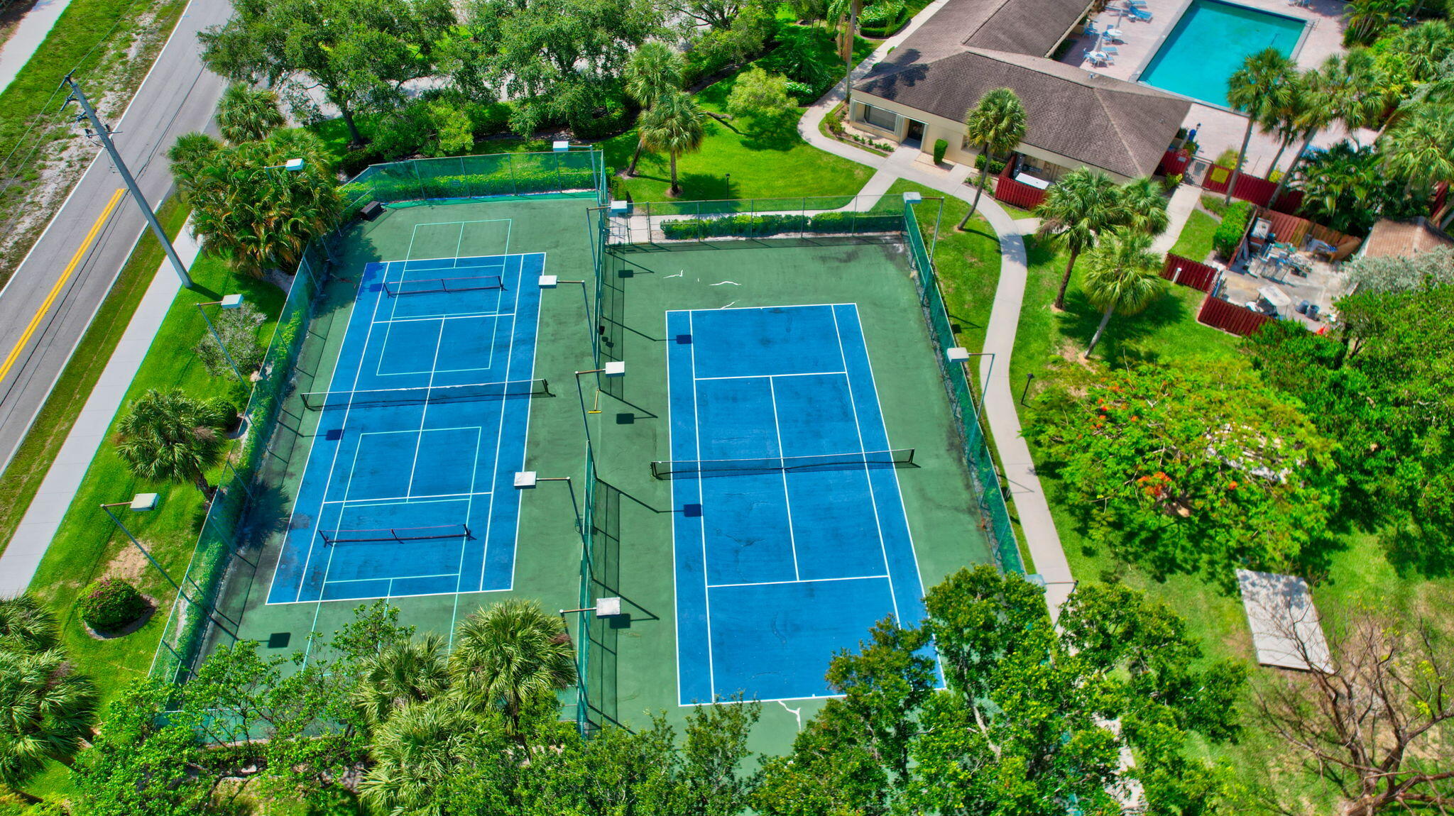 2907 Southwest 22nd Circle, Unit 39D Delray Beach, FL 33445 - Photo 41 of 57 an aerial view of a house