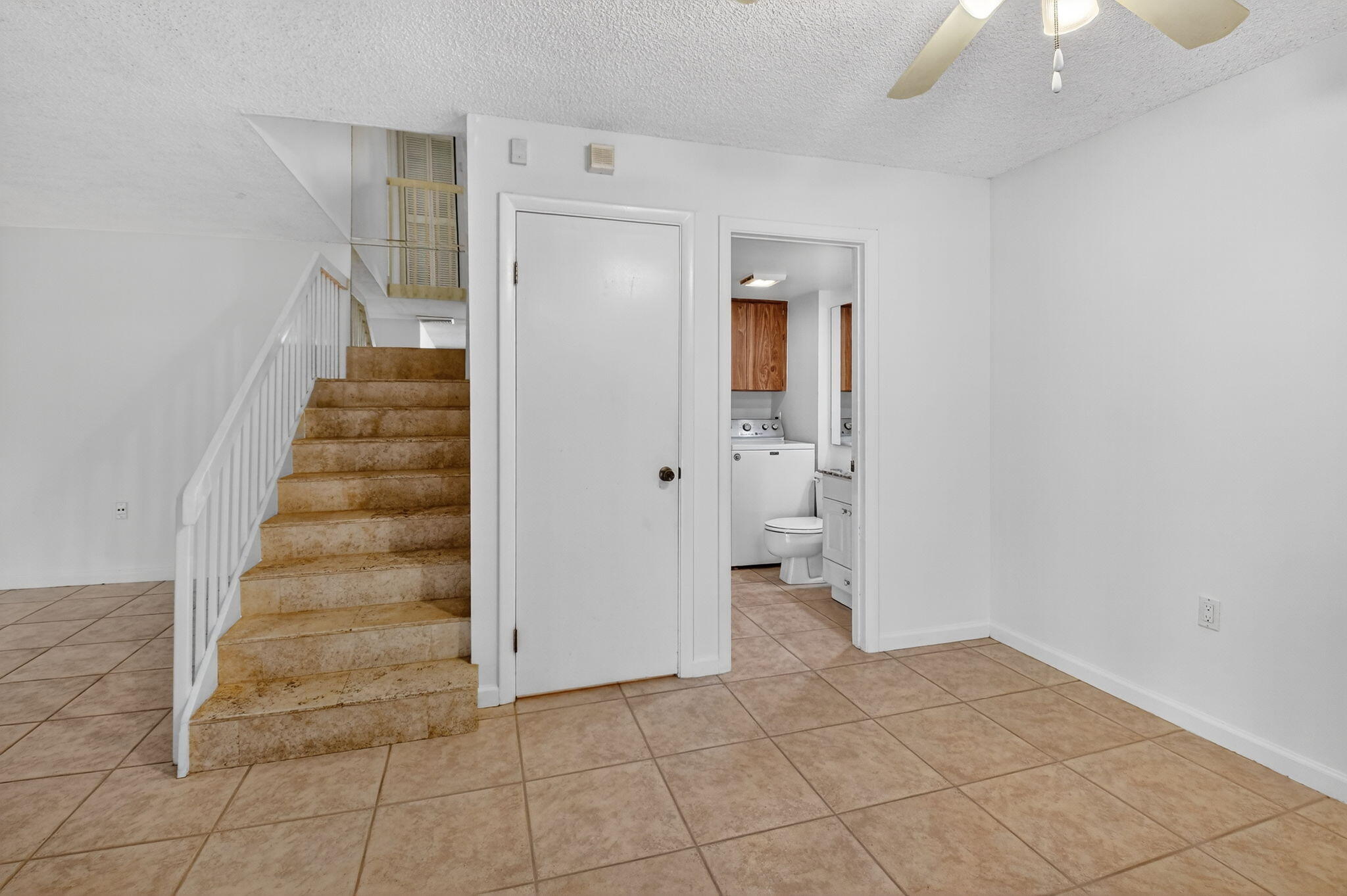 2907 Southwest 22nd Circle, Unit 39D Delray Beach, FL 33445 - Photo 9 of 57 20-web-or-mls-DSC_4233