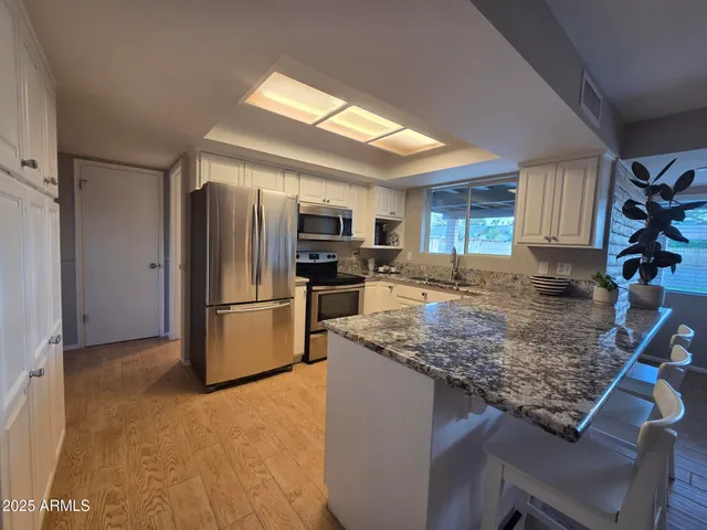 $699,900 | 3941 East Cholla Street, Phoenix, AZ 85028