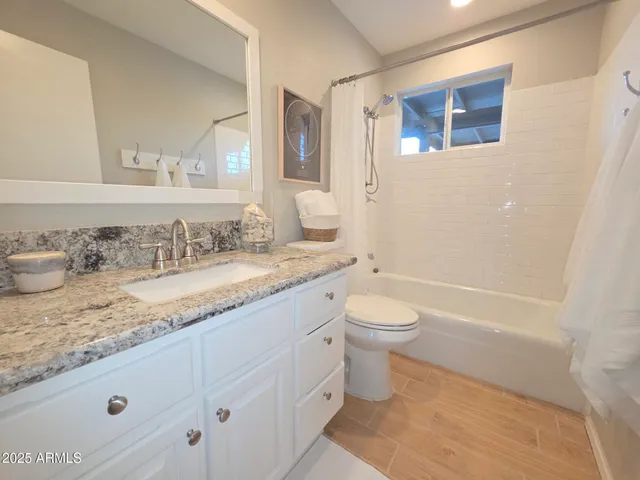 $699,900 | 3941 East Cholla Street, Phoenix, AZ 85028