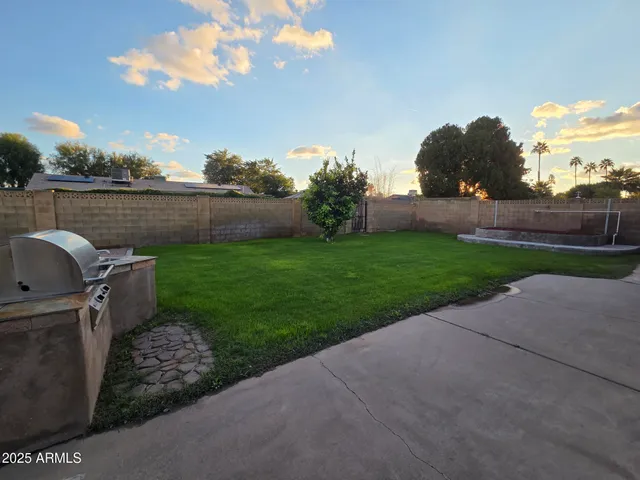 $699,900 | 3941 East Cholla Street, Phoenix, AZ 85028