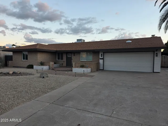 $699,900 | 3941 East Cholla Street, Phoenix, AZ 85028