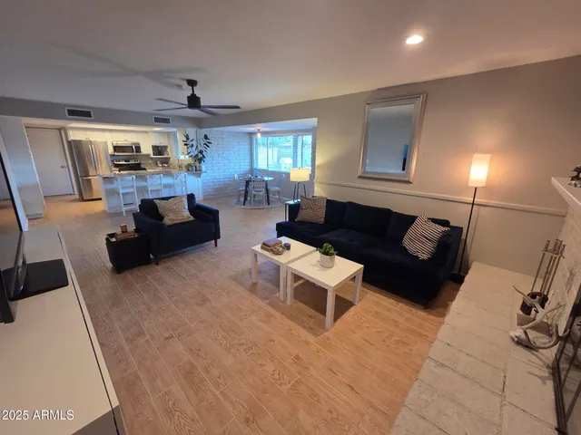 $699,900 | 3941 East Cholla Street, Phoenix, AZ 85028