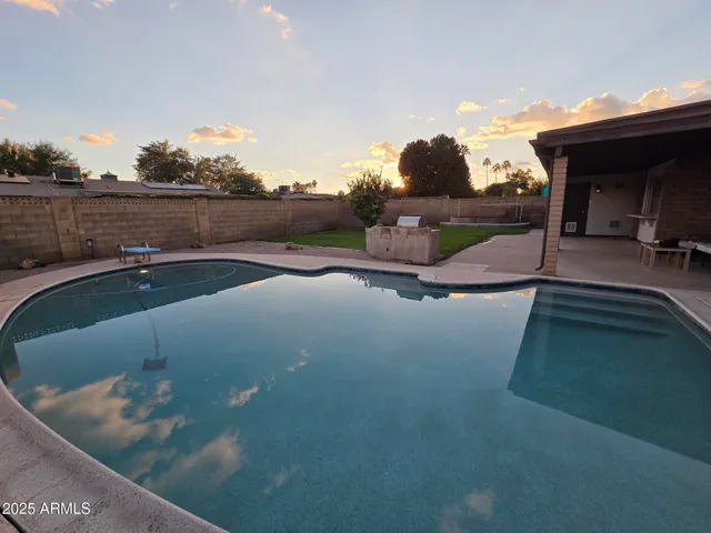 $699,900 | 3941 East Cholla Street, Phoenix, AZ 85028