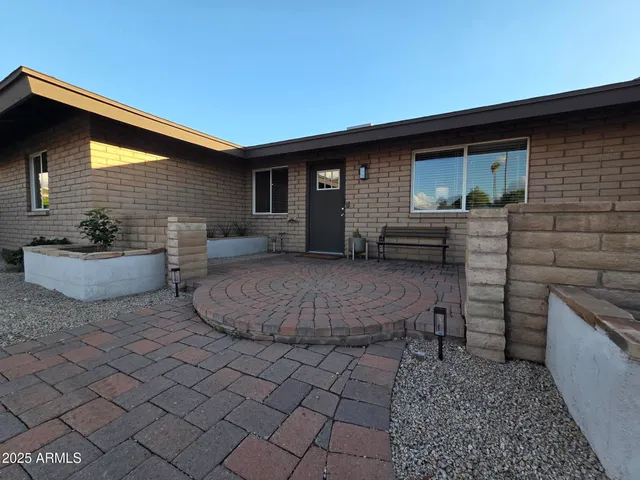 $699,900 | 3941 East Cholla Street, Phoenix, AZ 85028