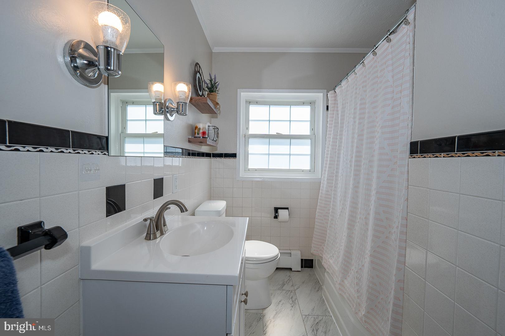 1034 Terrace Lane Pottstown, PA 19464 - Photo 22 of 35 Full Bath