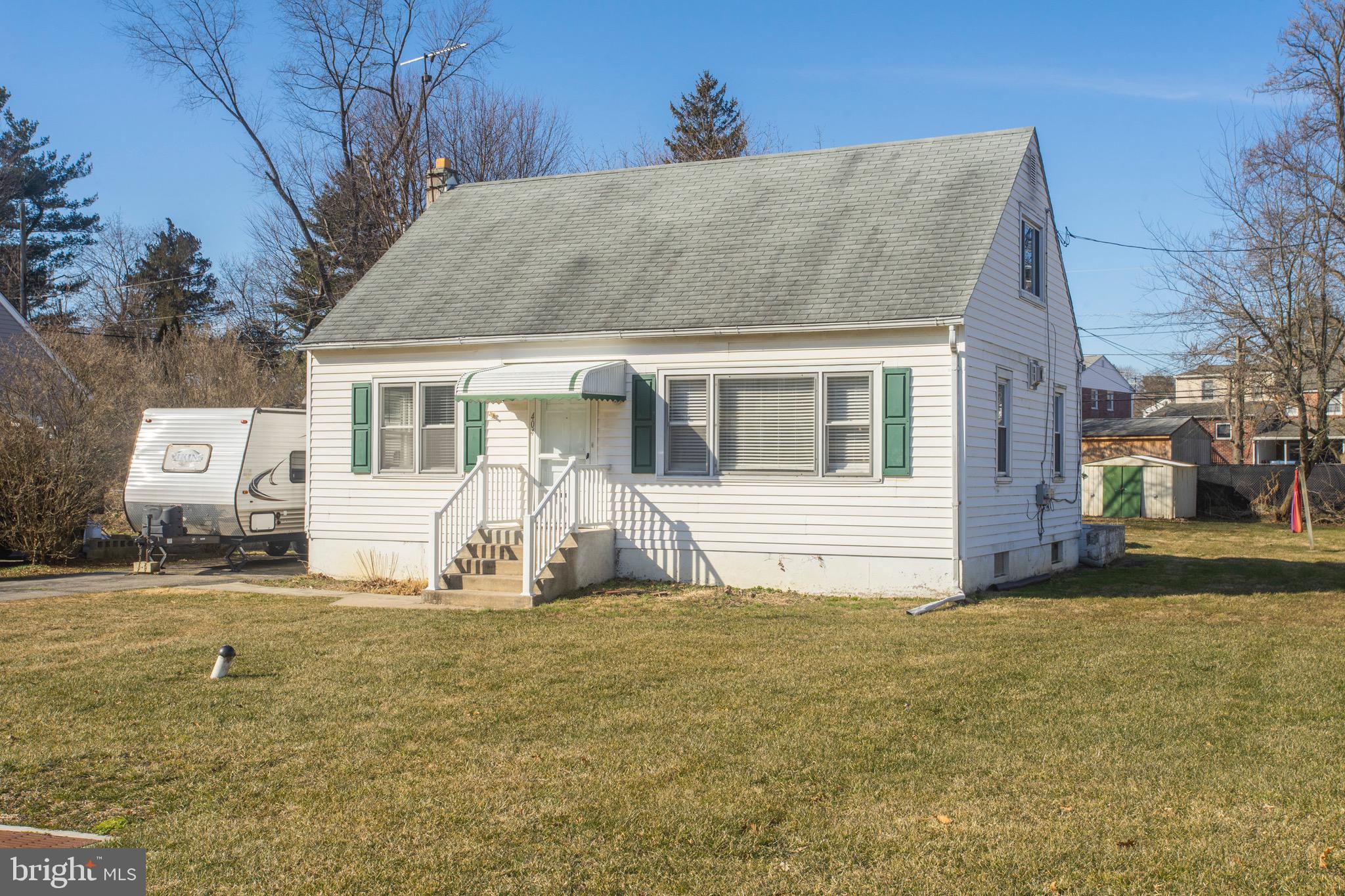 404 Brookhaven Road Brookhaven, PA 19015 - Photo 3 of 28