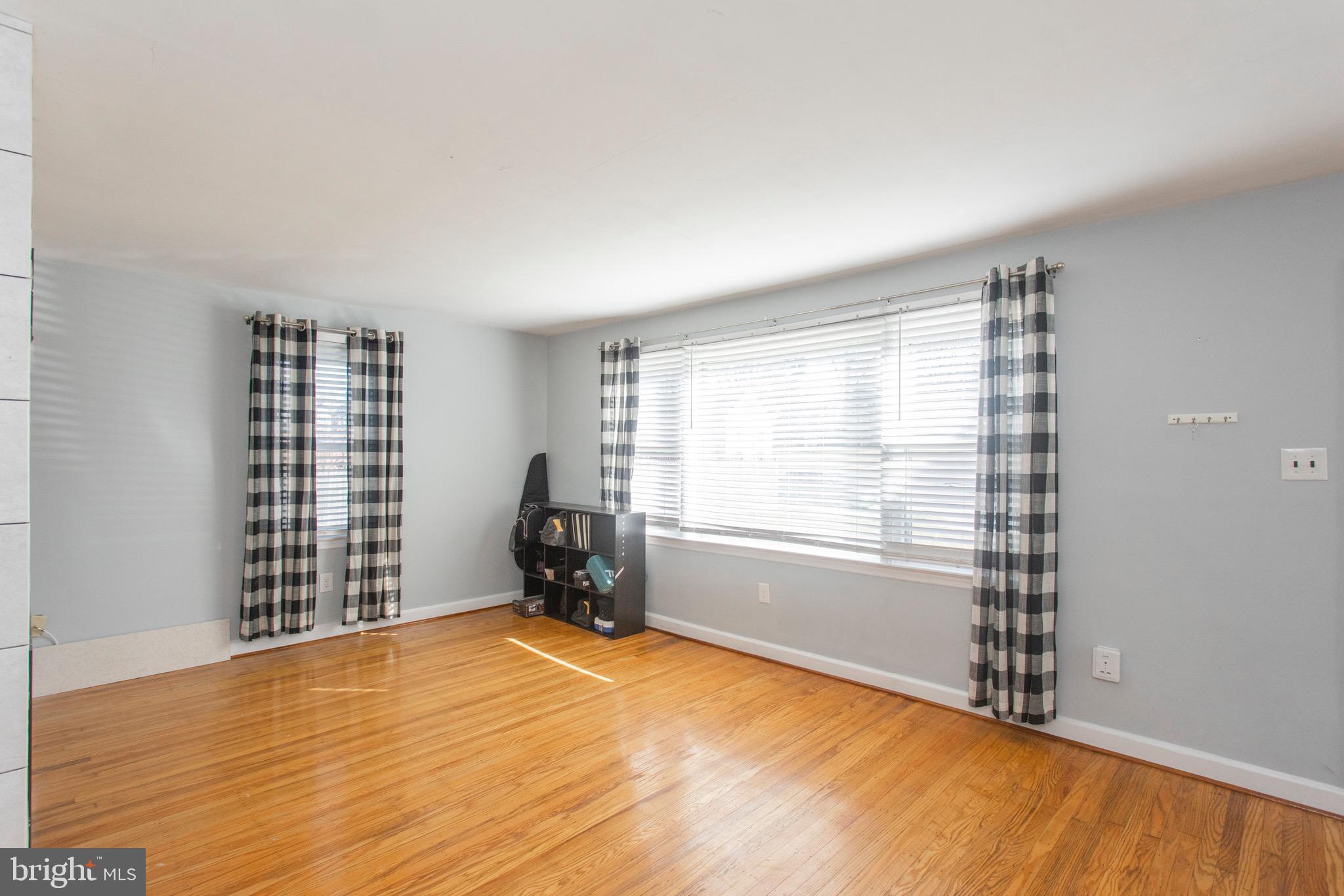 404 Brookhaven Road Brookhaven, PA 19015 - Photo 5 of 28