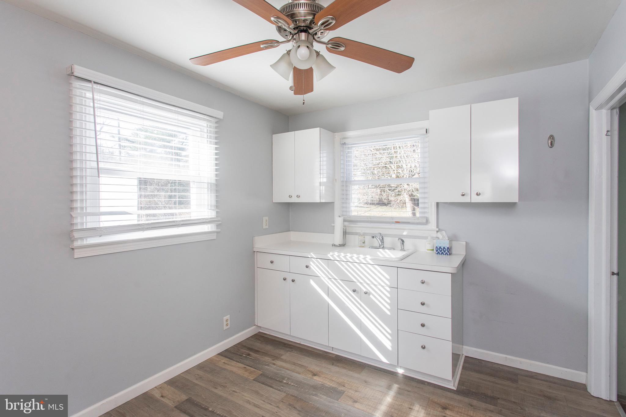 404 Brookhaven Road Brookhaven, PA 19015 - Photo 10 of 28