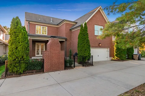 $1,500,000 | 105 Ransom Avenue, Nashville, TN 37205