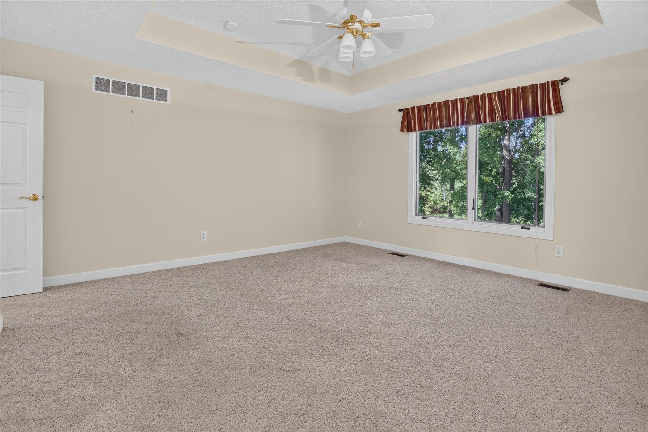 4729 Dimond Way Dimondale, MI 48821 - Photo 27 of 74 28-4729-Diamond-Way-WindowStill-Photogra