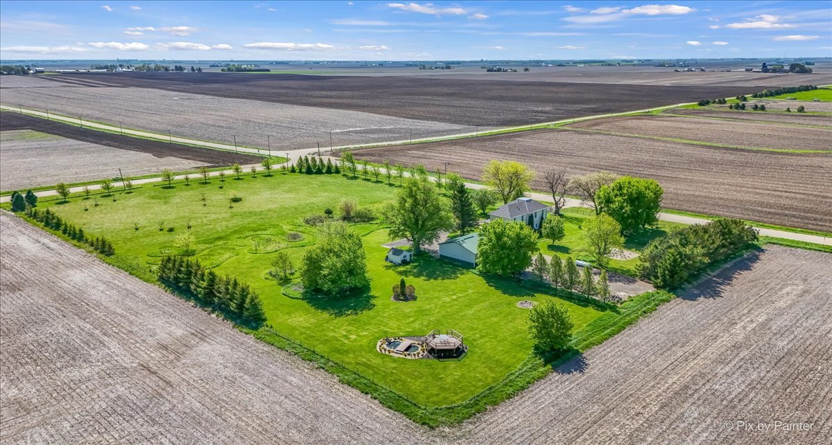 1431 Gillis Road Malta, IL 60150 - Photo 38 of 47