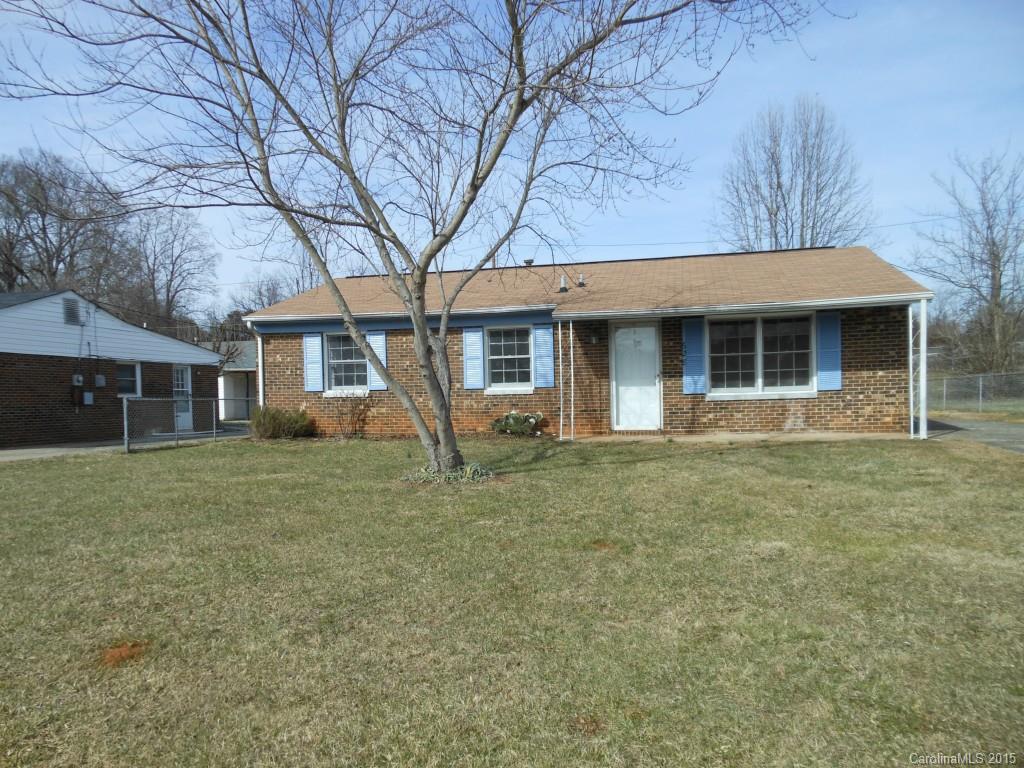 628 Milan Road East Charlotte, NC 28216 - Photo 1 of 13 Gallery Image 1
