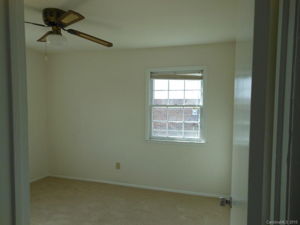 628 Milan Road East Charlotte, NC 28216 - Photo 10 of 13 Gallery Image 10