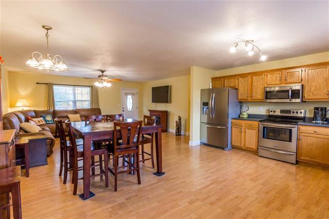 695 Dreamland Road Spring City, TN 37381 - Photo 40 of 40 4-Open Airy Floor Plan