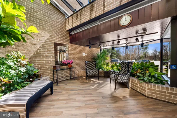 $220,000 | 4 Candlemaker Court, Unit 306, Baltimore, MD 21208