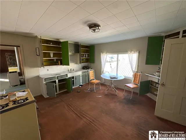 $119,900 | 5456 East Lake Road, Chautauqua, NY 14728