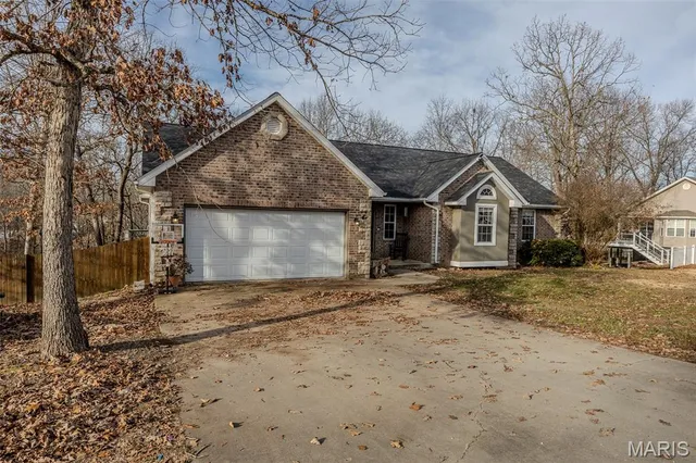 $359,900 | 21143 Layla Road, Waynesville, MO 65583