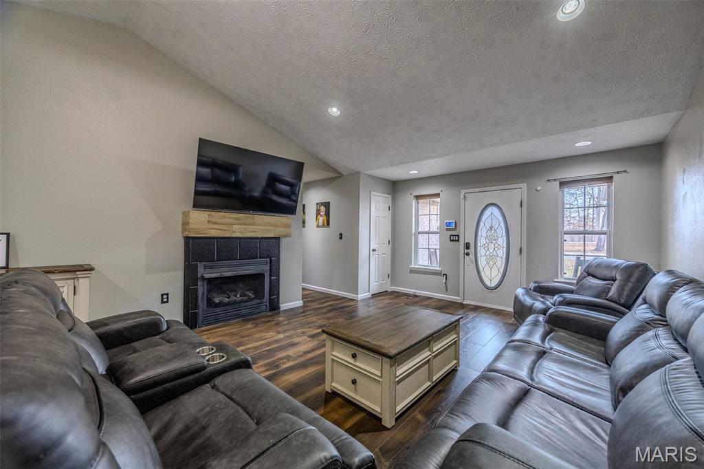 21143 Layla Road Waynesville, MO 65583 - Photo 7 of 82