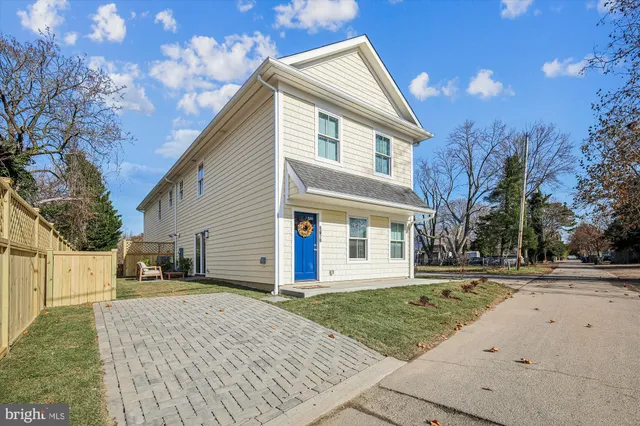 $947,000 | 607 North Street, Easton, MD 21601