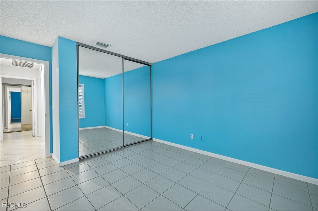 1414 Park Shore Circle, Unit 2 Fort Myers, FL 33901 - Photo 20 of 35 a view of an empty room