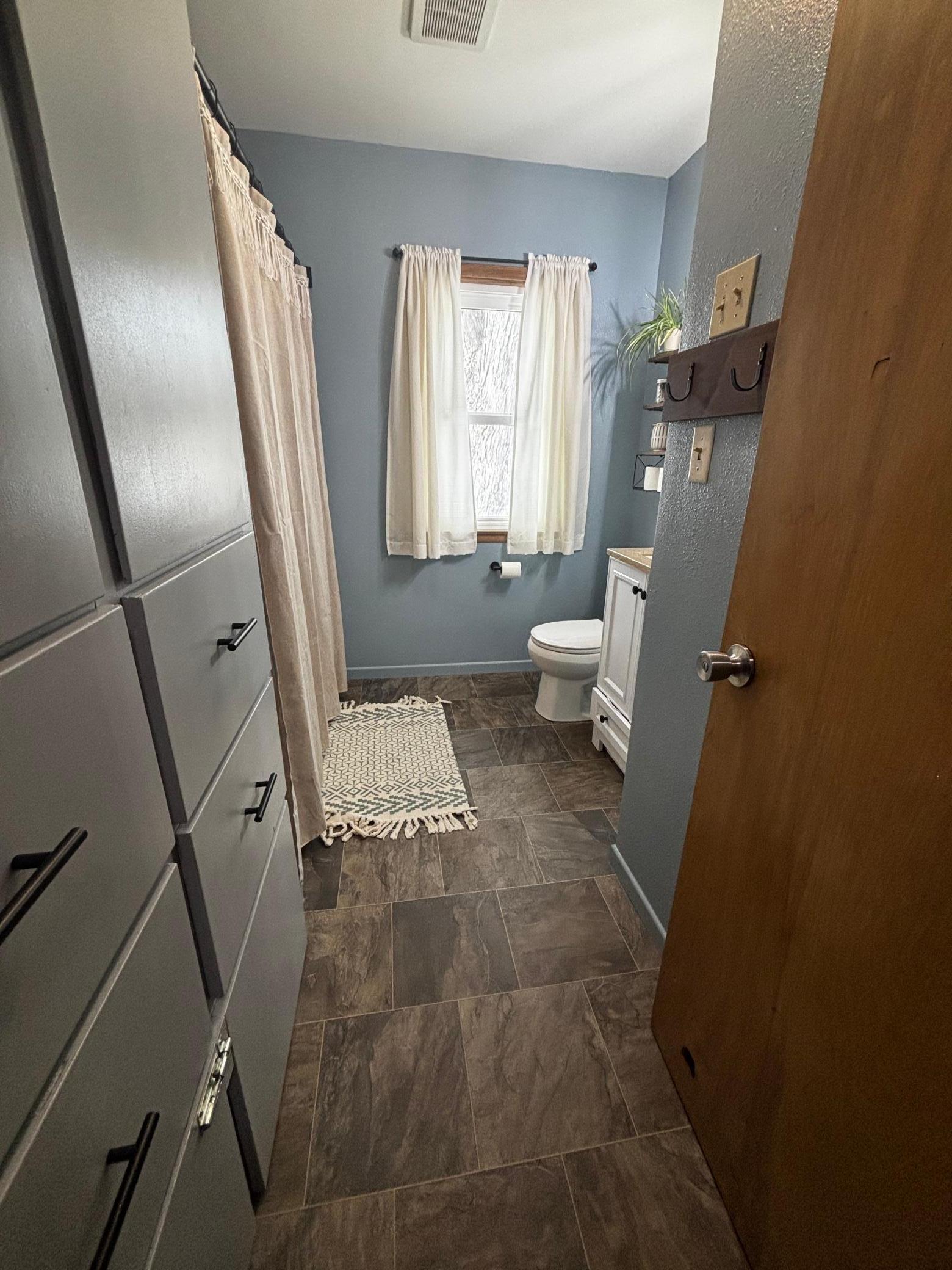 604 7th Avenue Southwest Pipestone, MN 56164 - Photo 13 of 27