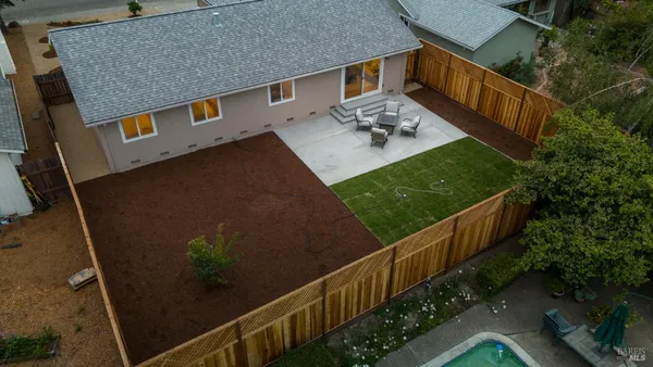 $925,000 | 8023 Washington Avenue, Sebastopol, CA 95472