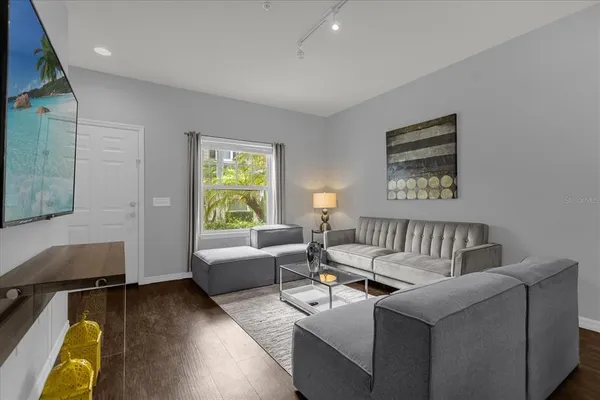 $2,100 | 5350 Diplomat Court, Unit 107, Kissimmee, FL 34746