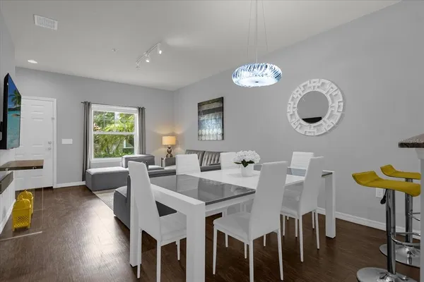 $2,100 | 5350 Diplomat Court, Unit 107, Kissimmee, FL 34746