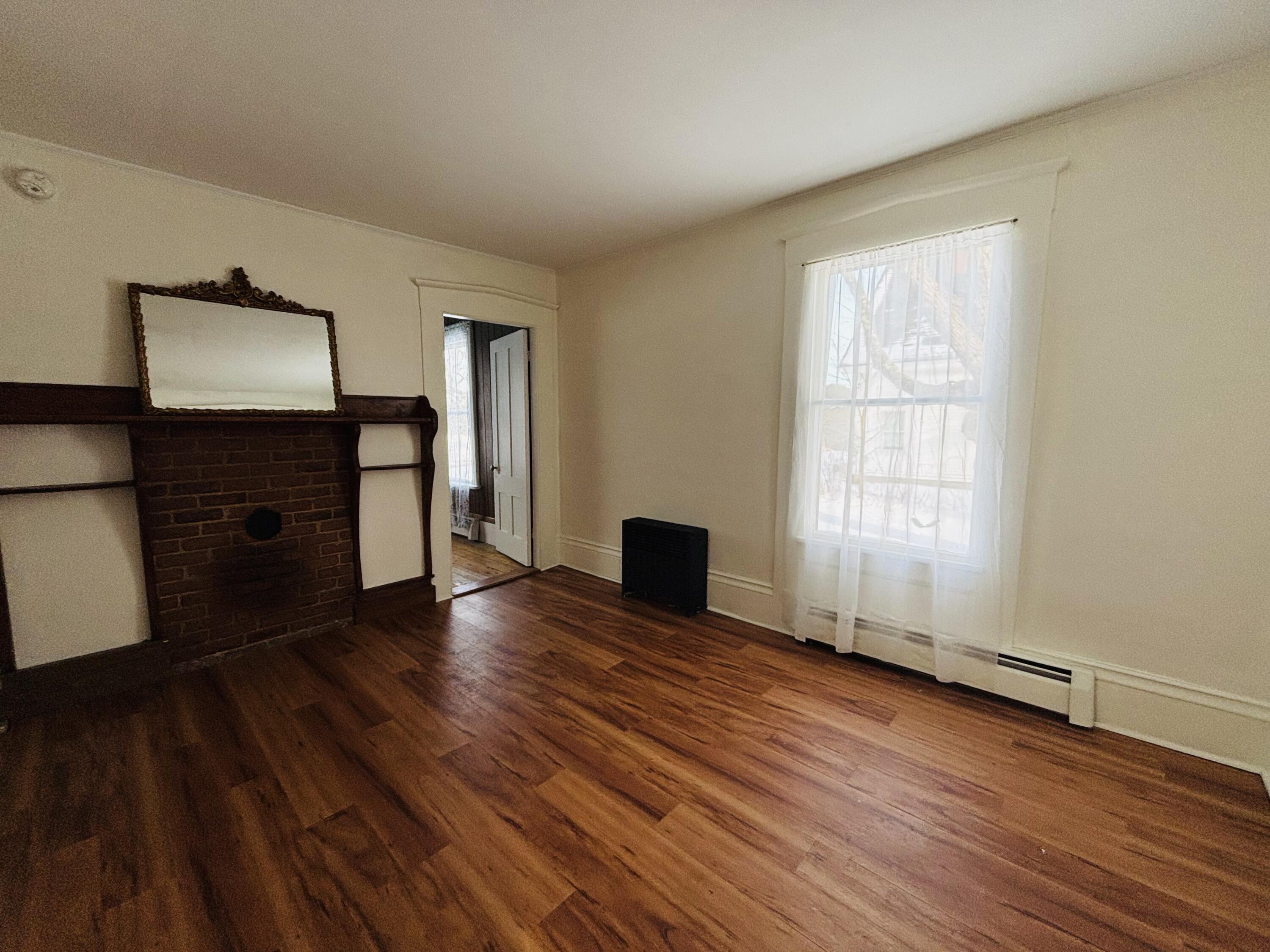 41 Dean Street Winterport, ME 04496 - Photo 6 of 26 Living Room