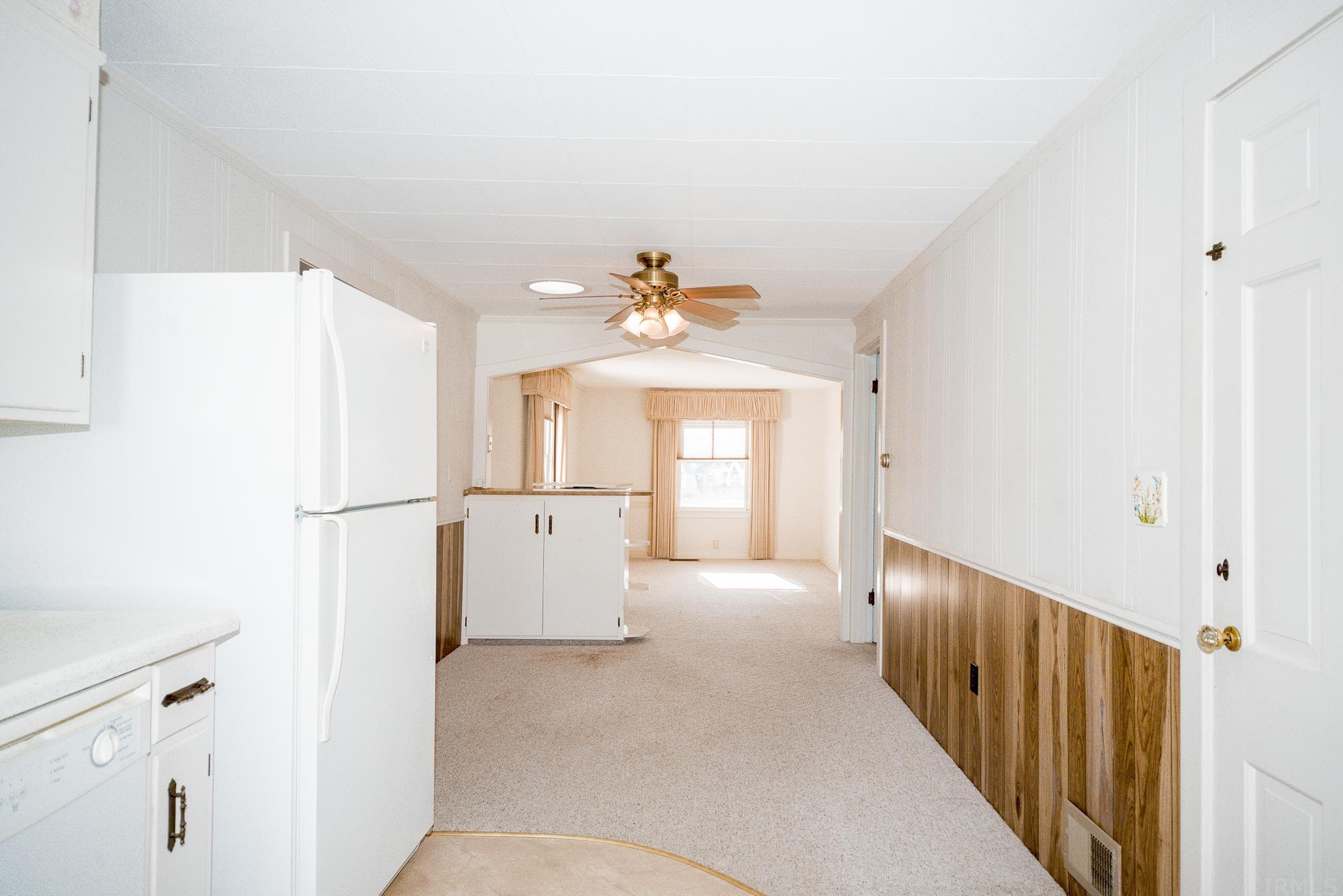 11703 North Elm Grove Road Syracuse, IN 46567 - Photo 15 of 36 Gallery Image 15