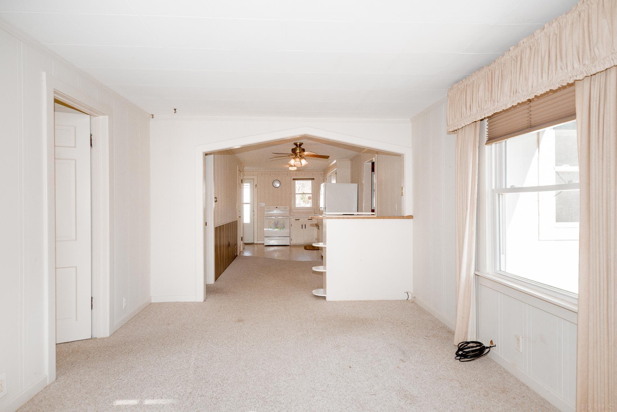 11703 North Elm Grove Road Syracuse, IN 46567 - Photo 21 of 36 Gallery Image 21