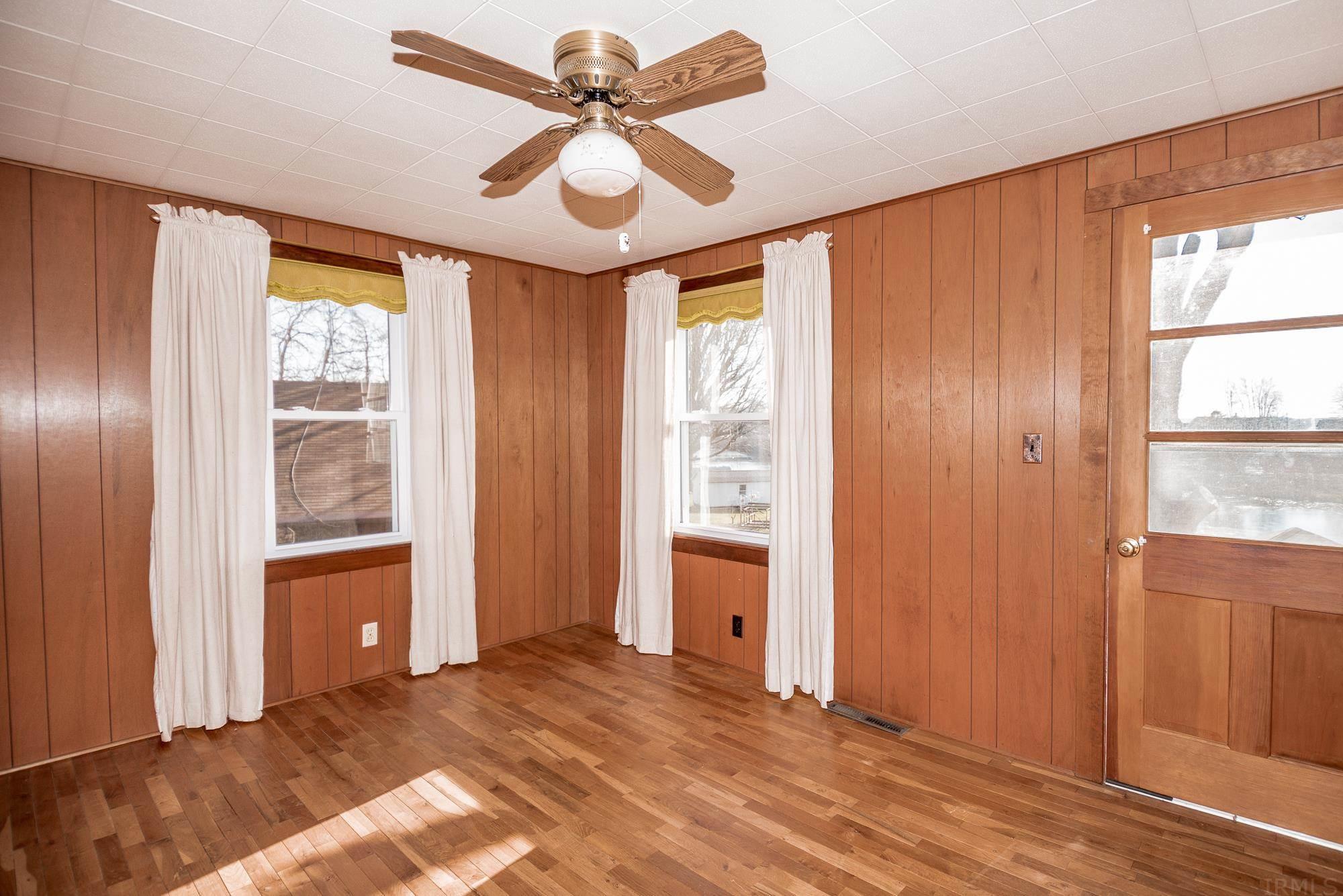 11703 North Elm Grove Road Syracuse, IN 46567 - Photo 26 of 36 Gallery Image 26