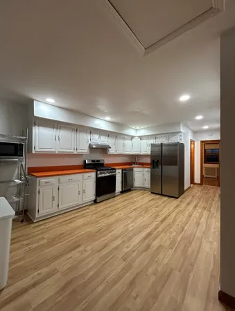 $3,200 | 307 71st Street, Guttenberg, NJ 07093