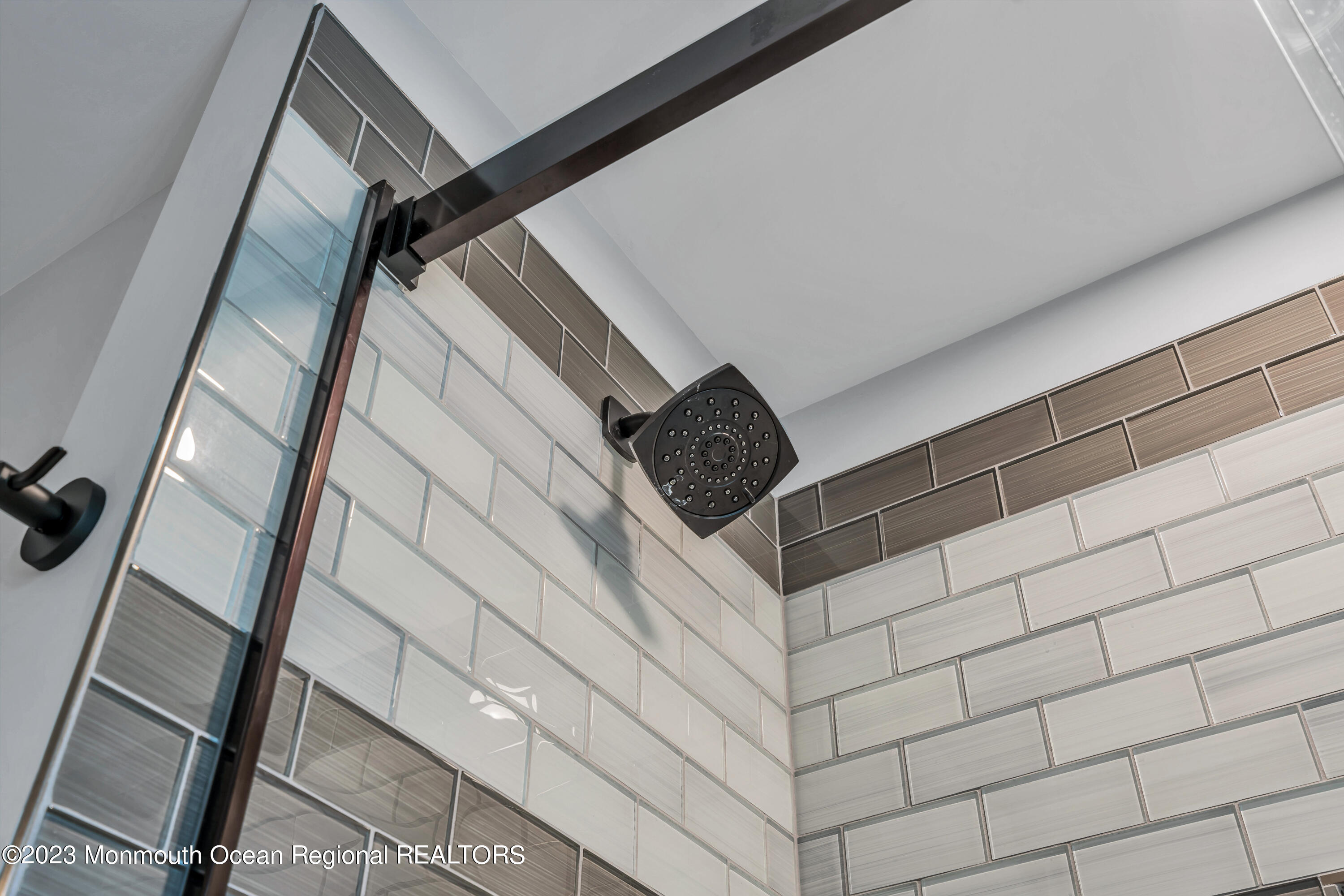 19 Poplar Street Howell, NJ 07731 - Photo 39 of 62 043_dsc06250