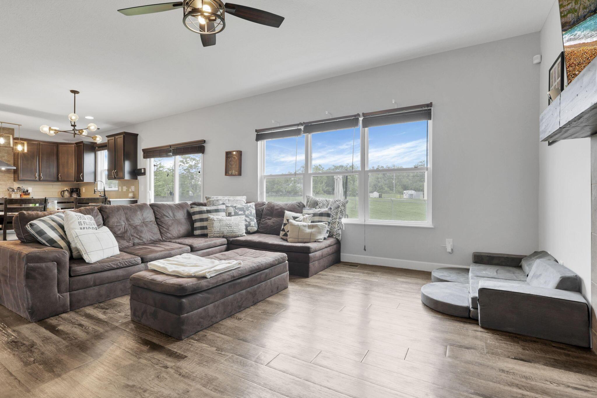 3392 Buhrmill Road Reynoldsburg, OH 43068 - Photo 5 of 104 13-web-or-mls-0N4A1625