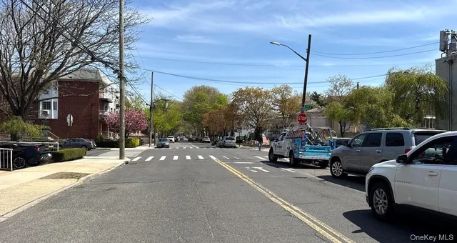 $440,000 | 1095 East 72nd Street, Unit 10 | Georgetown