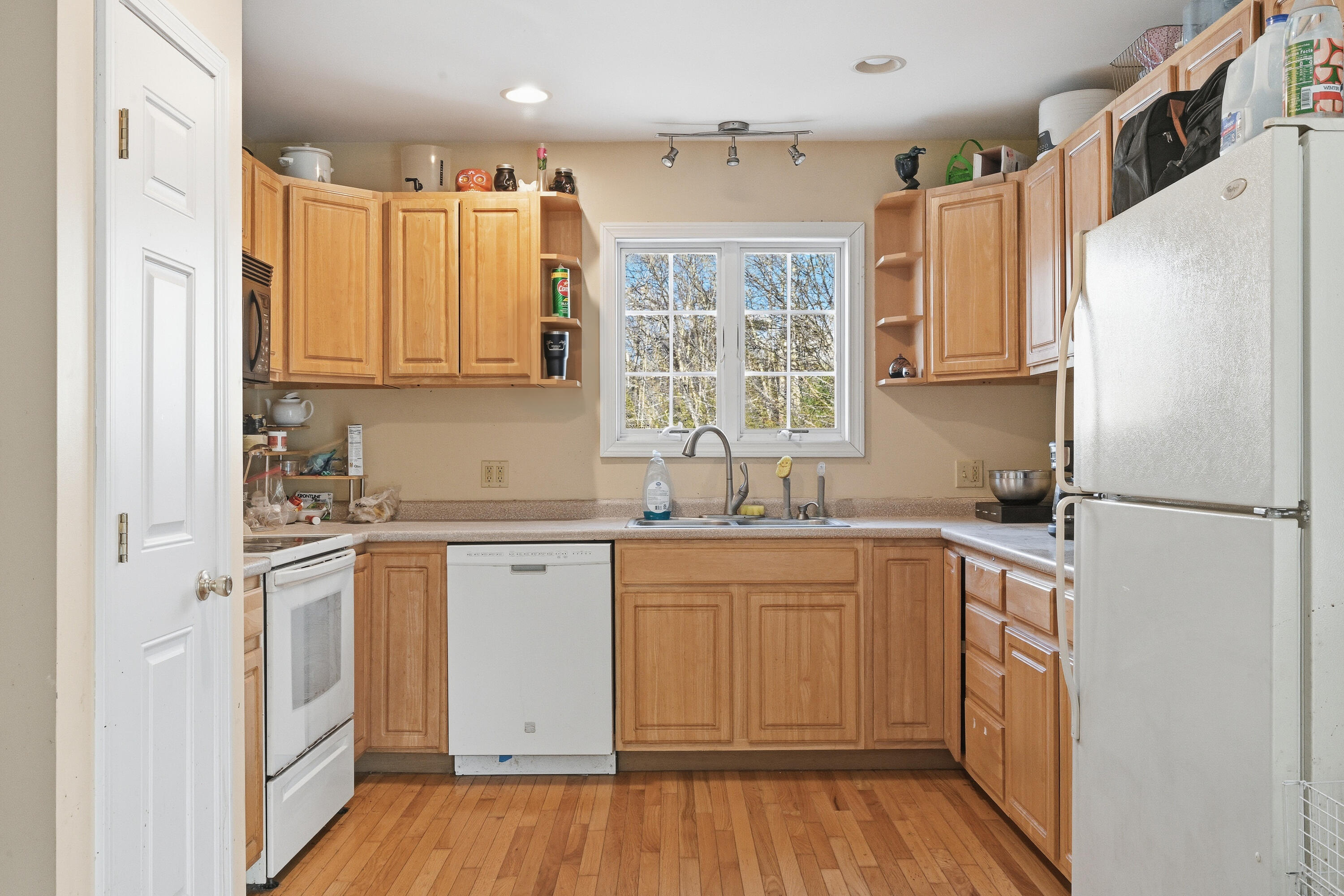 23 Beaver Brook Road West Bath, ME 04530 - Photo 10 of 30 110329gr-119