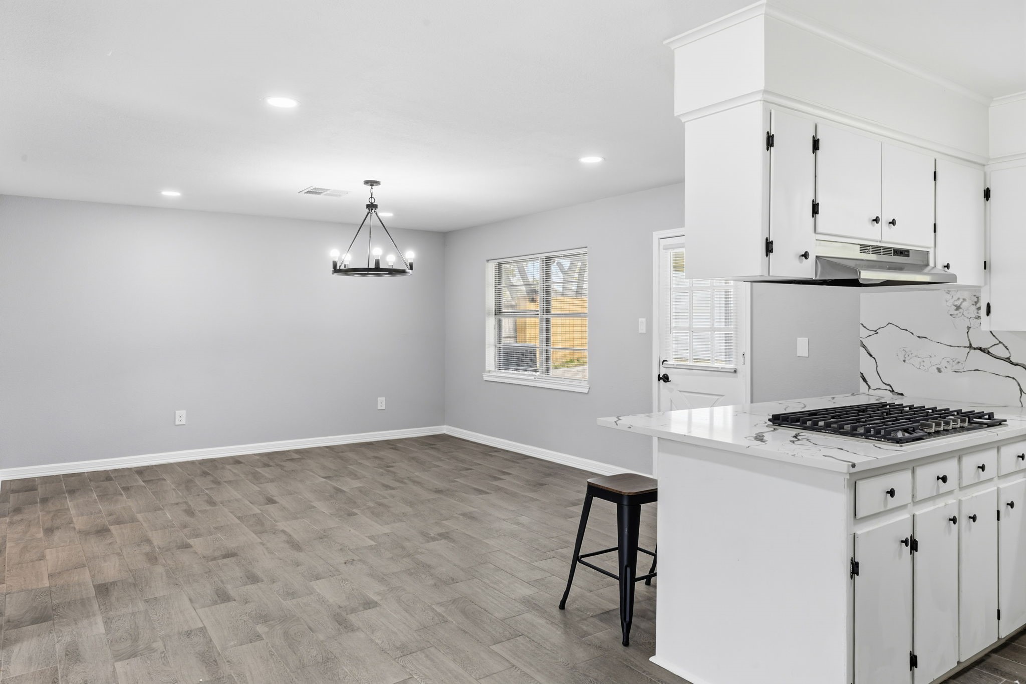 202 Massey Tompkins Road Baytown, TX 77521 - Photo 24 of 47