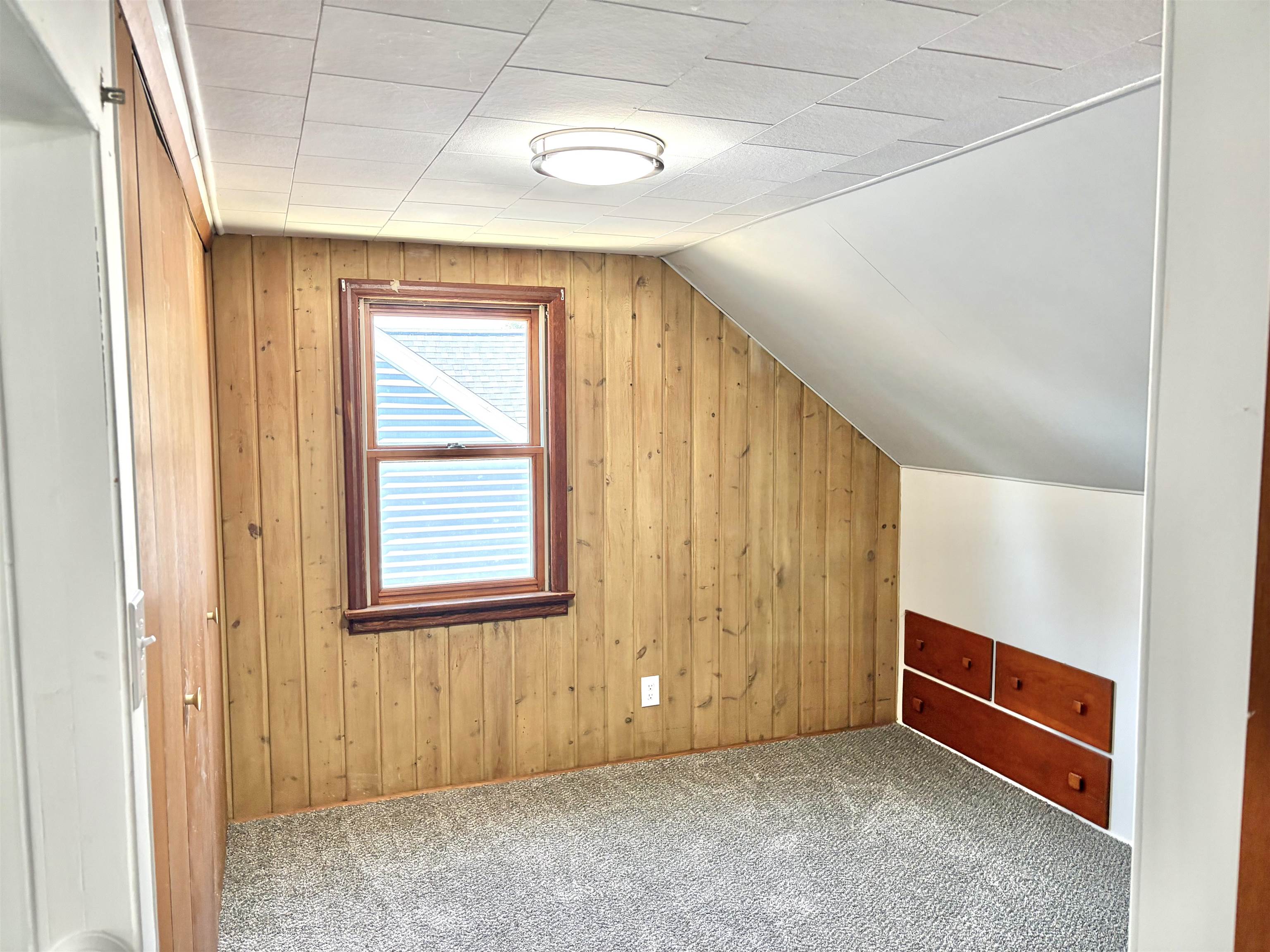 2209 North Clark Street Appleton, WI 54911 - Photo 28 of 33