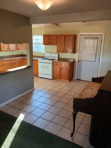 $150,000 | 1221 Bayou Shore Drive, Galveston, TX 77551