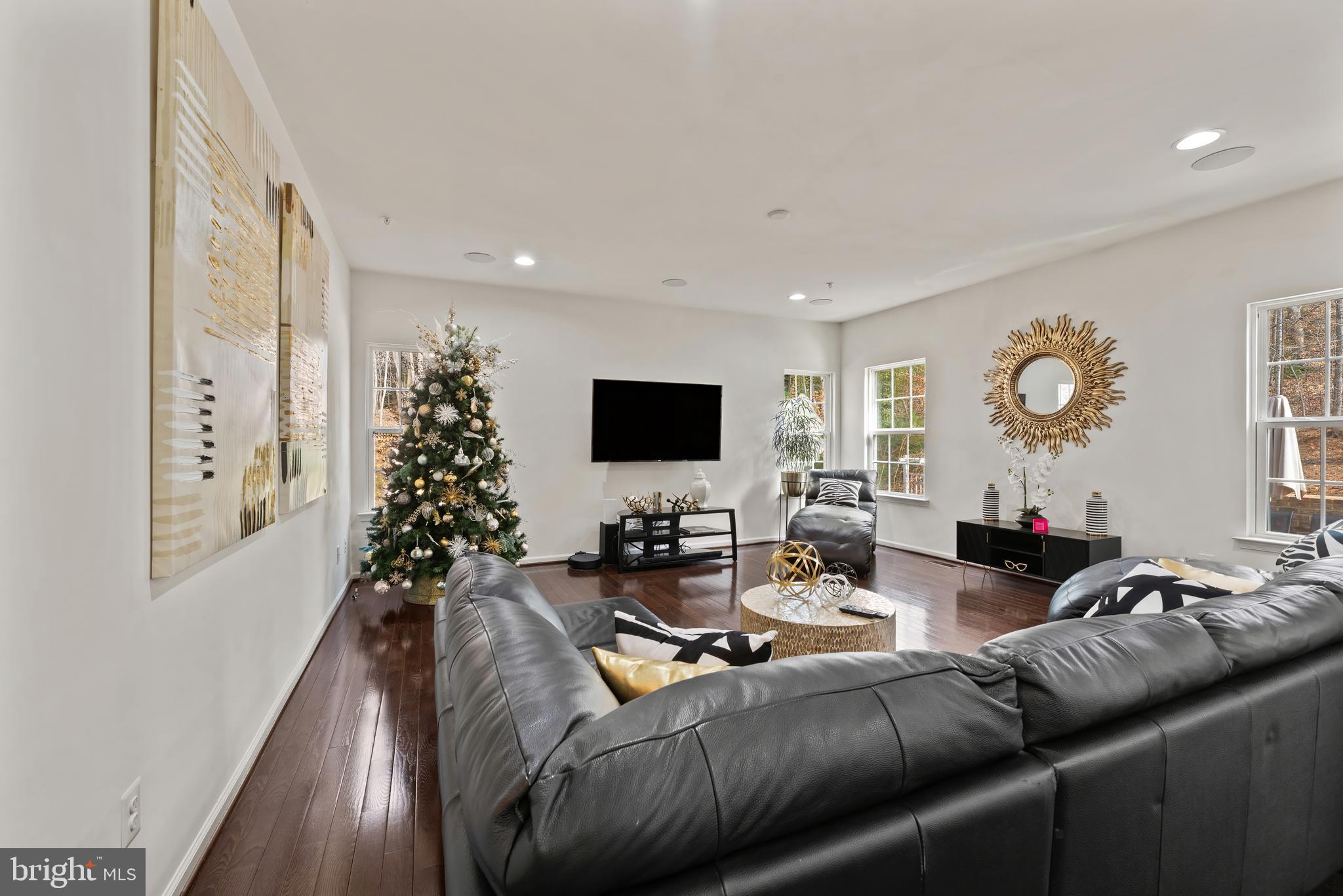 17857 Sugarberry Road Dumfries, VA 22026 - Photo 19 of 53 Large family room