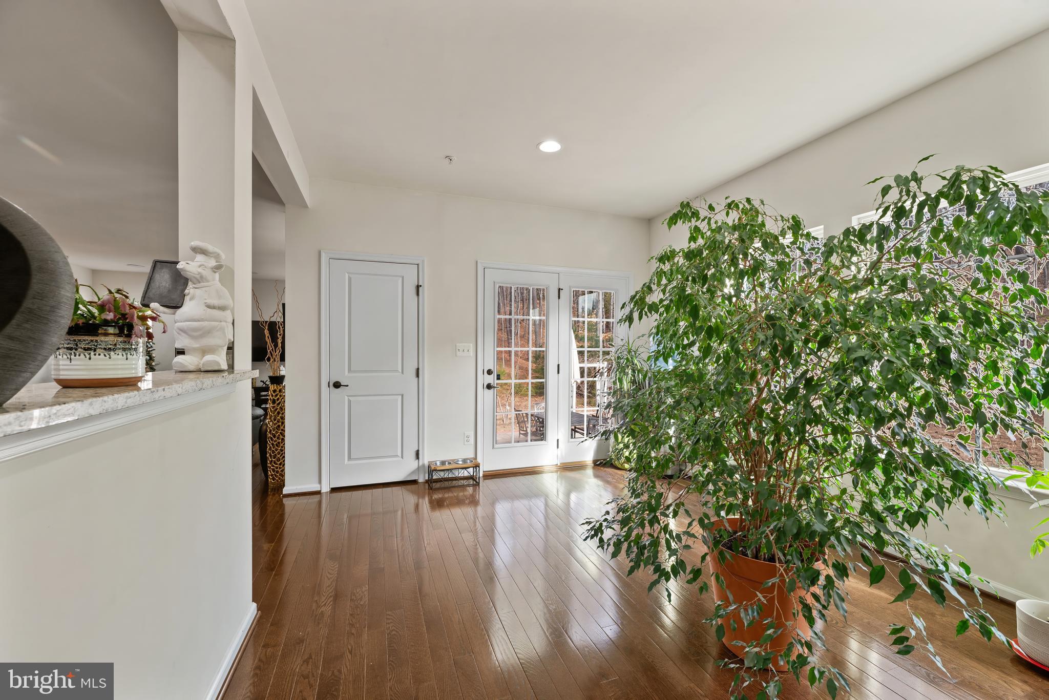 17857 Sugarberry Road Dumfries, VA 22026 - Photo 20 of 53 Beautiful sun room off kitchen