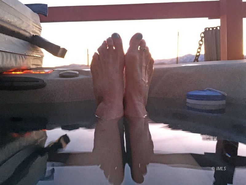 253 Reddy Street Darwin, CA 93522 - Photo 16 of 35 Hot tub