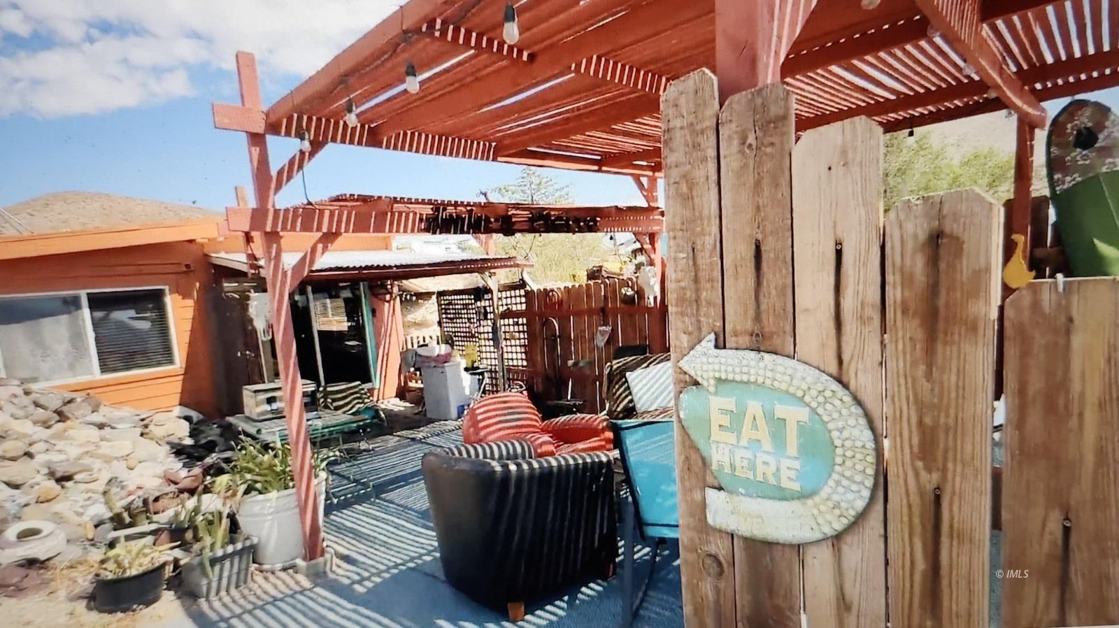 253 Reddy Street Darwin, CA 93522 - Photo 26 of 35 Outdoor living space