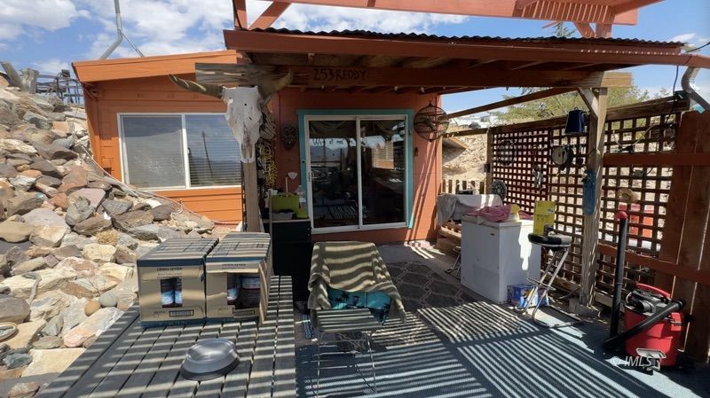 253 Reddy Street Darwin, CA 93522 - Photo 4 of 35 Entry